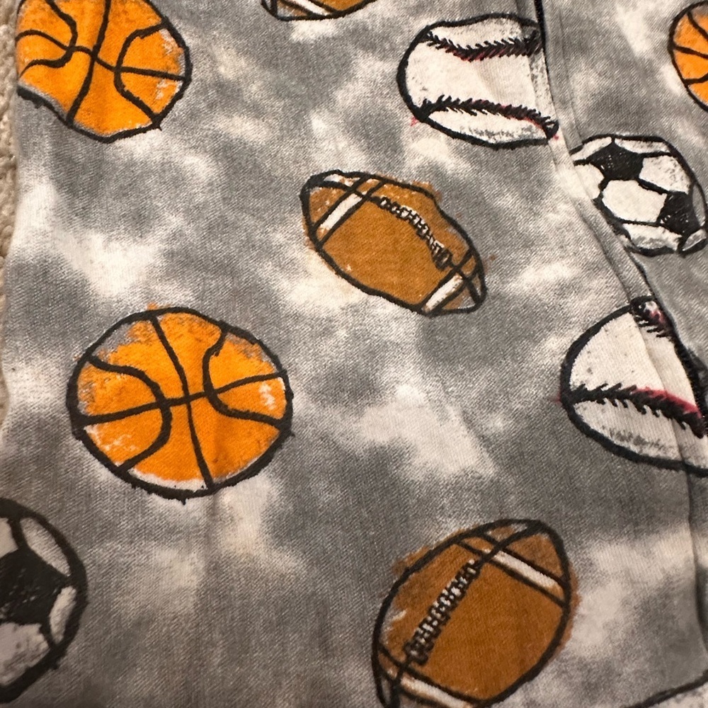 Designer Baby Steps Gray and Orange Sports Footie - Picture 2 of 9